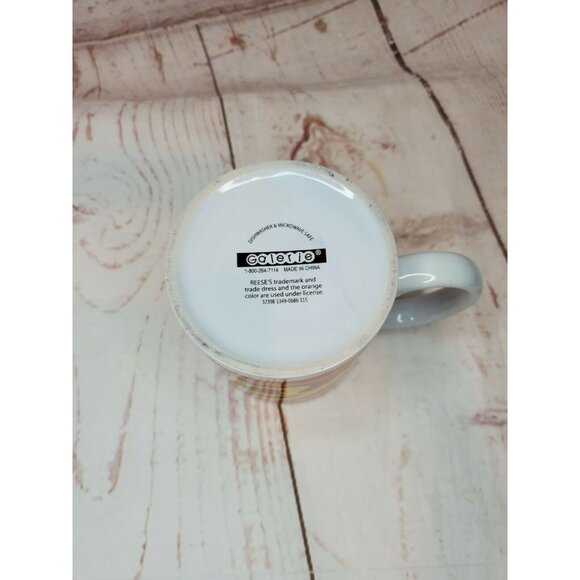 Reese's Peanut Butter Cup Coffee Mug - Candy-Inspired Hot Cocoa Cup by Galerie - Picture 9 of 11